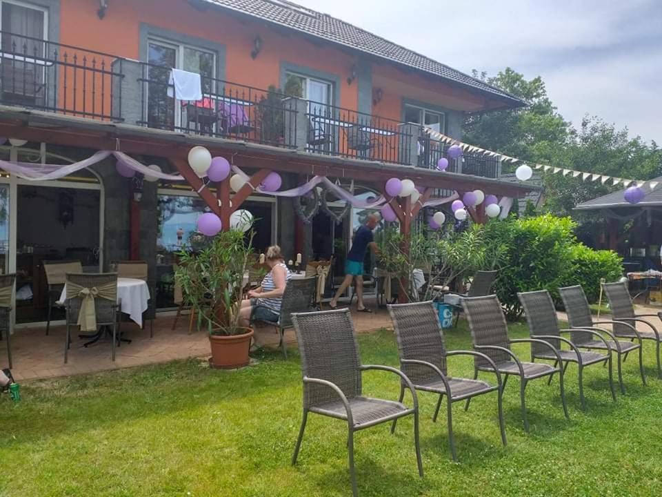 Gránit Villa Balatonszarszo Exterior foto